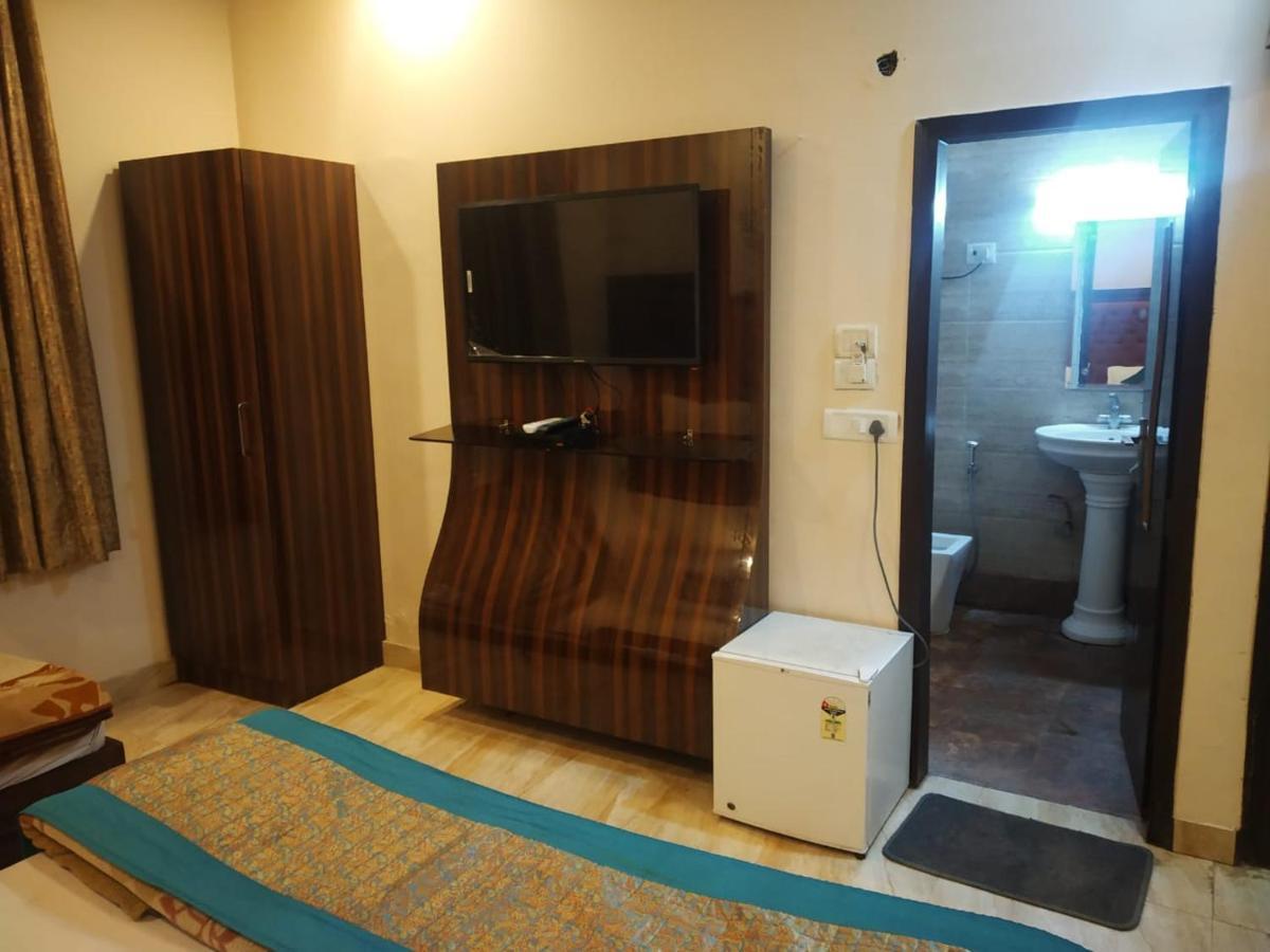 Adb Rooms Hotel Indo Continental Nowe Delhi Zewnętrze zdjęcie